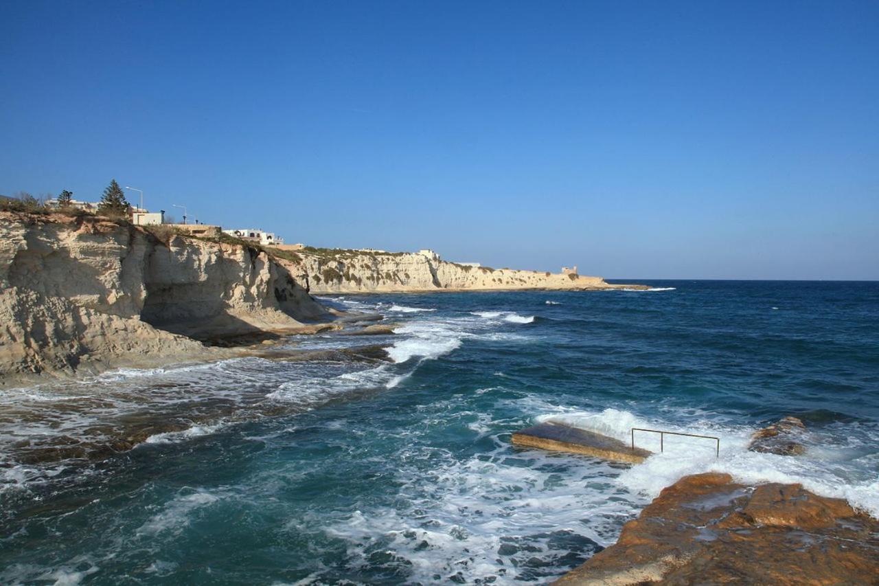 Trendy Seaside Escape 2 Bedroom Penthouse Marsaskala Extérieur photo