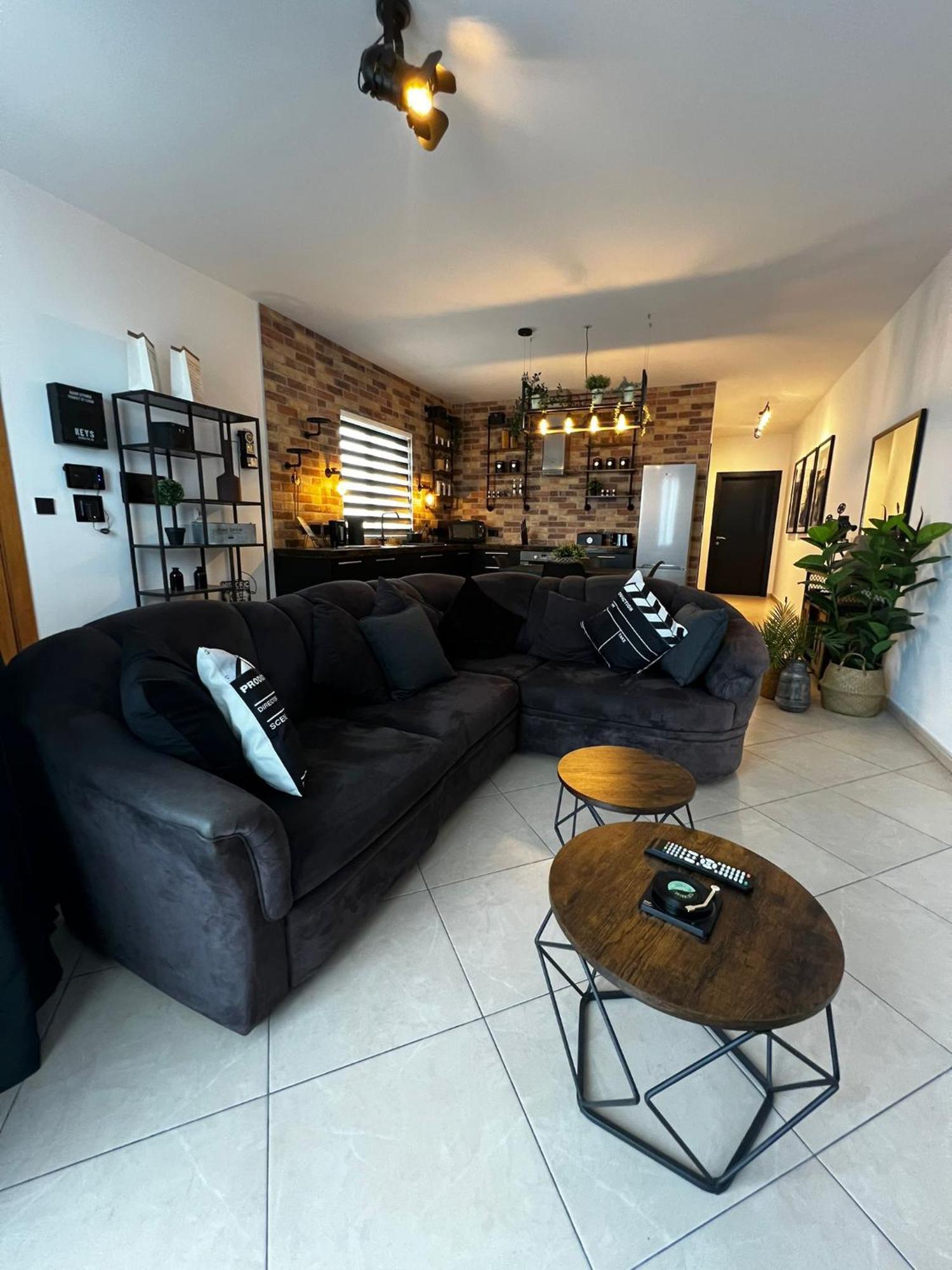 Trendy Seaside Escape 2 Bedroom Penthouse Marsaskala Extérieur photo