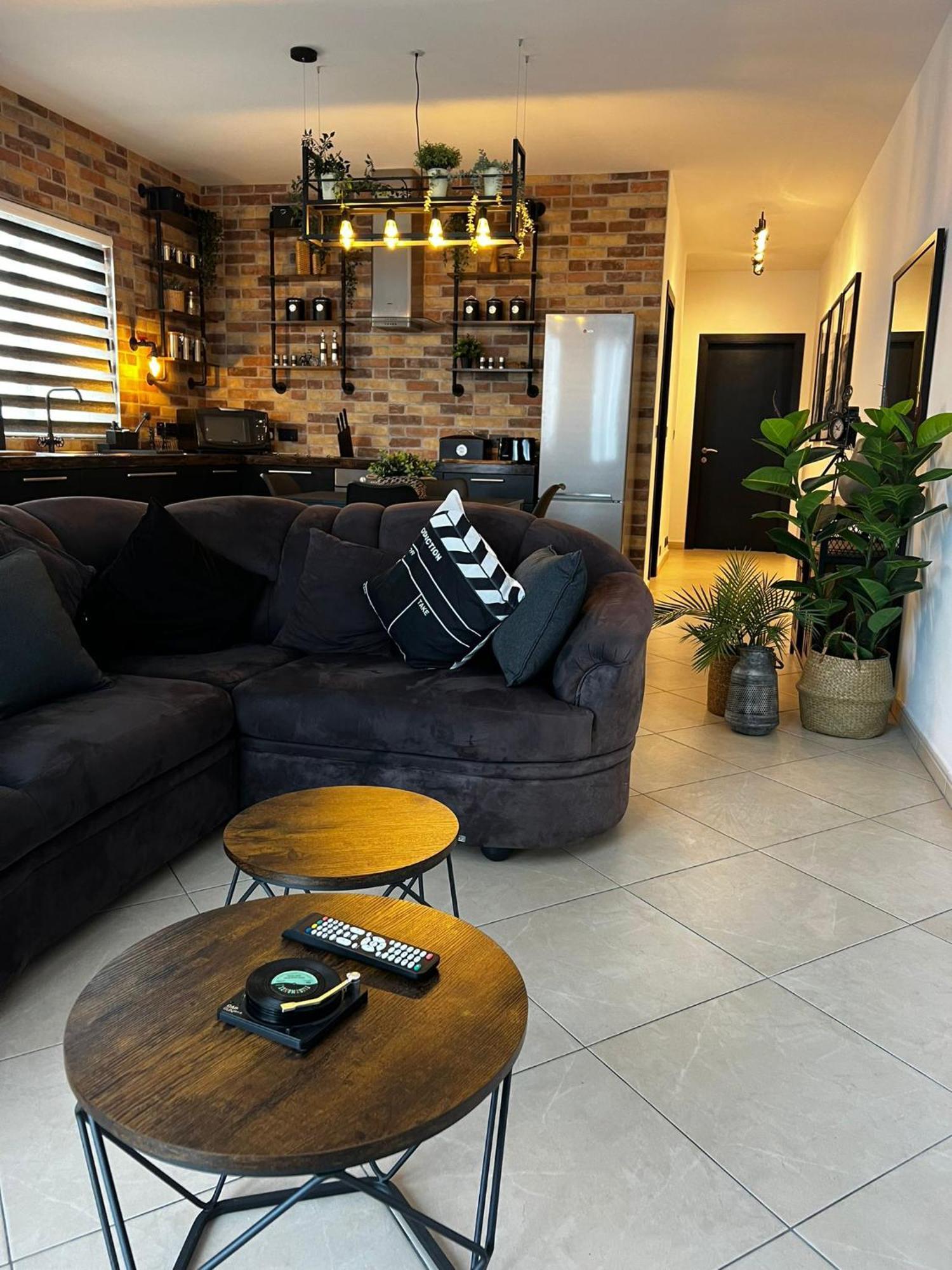 Trendy Seaside Escape 2 Bedroom Penthouse Marsaskala Extérieur photo